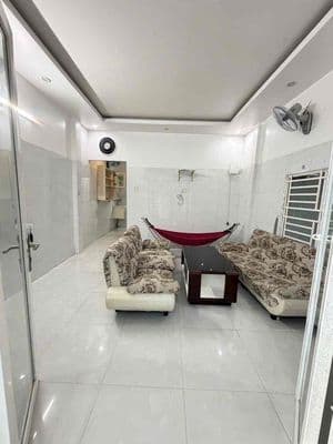 Nhà trệt lầu nguyên căn 4x17m 02phòng full nội thất hẻm Phạm Ngũ Lão