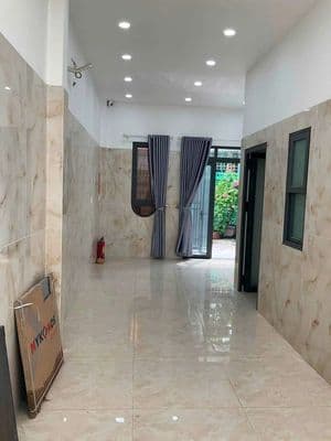 nhà nguyên căn hẻm ô tô 50m ra mặt tiền Hà Huy Giáp
