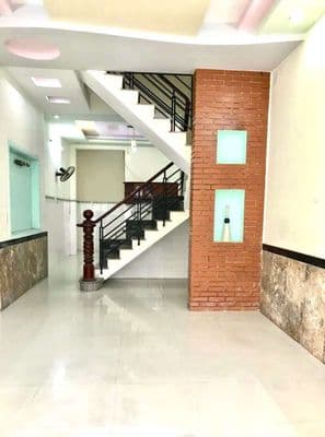 Cho thuê nhà đẹp 4pn giá 8tr