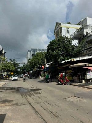 Nhà mặt tiền đường số 57 p14 GV đt 4x9m đúc lững