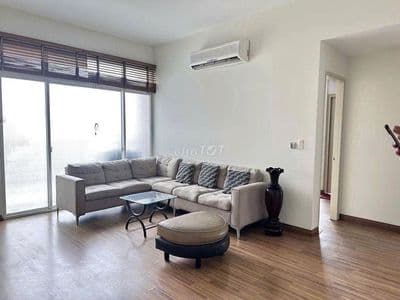 Cần cho thuê 3pn căn hộ thuận việt , q11