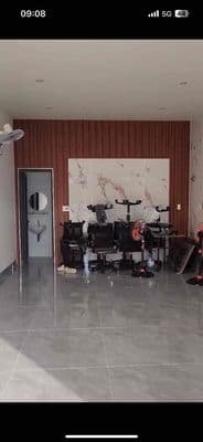 Nhà mới mặt tiền đường Nguyễn Văn Cừ