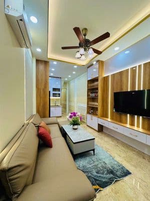 Tân bình hẻm ô tô lạc long quân 2 tầng 41m2 chỉ 4.9 tỷ