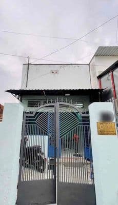 Nhà đường 17 Linh Trung ngay ga Metro CNC 2PN 1WC giá 6,5tr