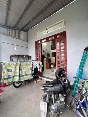 Chính chủ bán Nhà 2 tầng kế VinHomes Q9 chỉ 3,5 tỷ