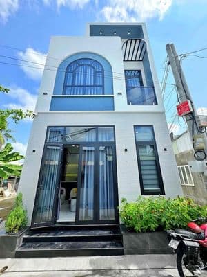 Bán nhà góc 2 mặt tiền thường lượng mạnh tầm vu