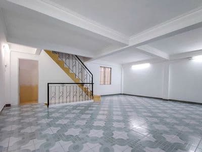Mặt Tiền kinh doanh tốt 6x15m, trệt lửng 1 lầu