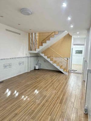 XC bán nhà 2MT hẽm TT Q6 giáp Q5, gần Chợ Bình Tây DT: 4,21x15,62