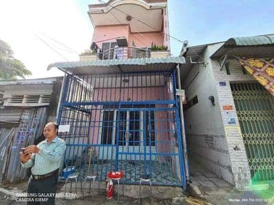 Kẹt tiền bán nhà + 4 phòng trọ lái thiêu 143m, giá rẻ