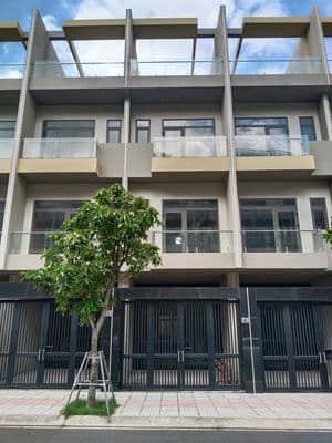 Nhà Phố KD Bcons Uni Valley. Cho thuê 4 tầng, 96m2, 15 triệu/tháng