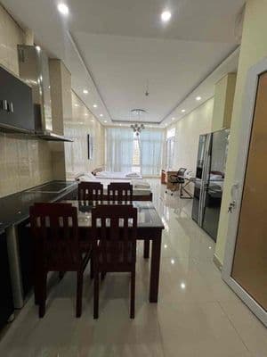 Cho thuê khách sạn & căn hộ gần hồ xuân hương