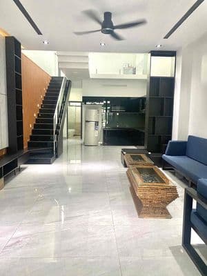 Cho thuê nhà 3 tầng 3 mê đường 10m5 mai chí thọ gần cầu hoà xuân
