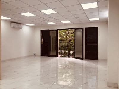 Cho thuê tầng 3 của nhà VP tại 102 Nguyễn Thanh Bình
