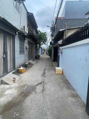 bán nhà hxh 1 lững ngang 5m dài 11m sỗ riêng 4,9ti thương lượng