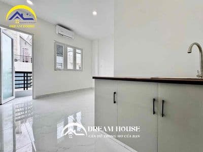 Căn hộ studio - ban công mới xây - tân phú - sát đh vhu - siêu rộng