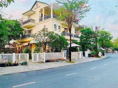 Cho thuê Biệt thự Senturia Vuon lài Apđ giá 23 tr/th