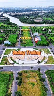 120m2 ( 6m x 20m ) . View Phố Đi Bộ. Gần quảng Trường ,Sài gòn village