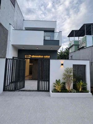 nhà nguyên căn hoà xuân