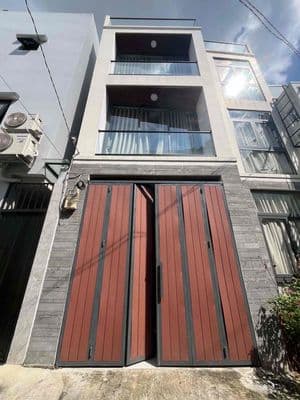 Sang hợp đồng nhà thuê Phan Xích Long, Phú Nhuận