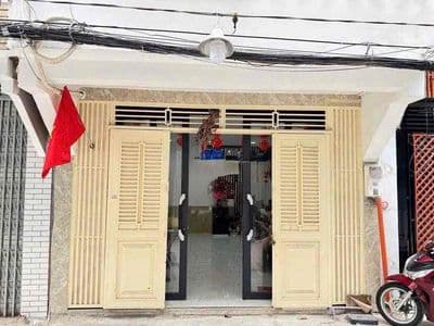 Cho thuê nhà nguyển đình chiểu,quận 3(4x11) trệt, lầu,2 pn,2 wc
