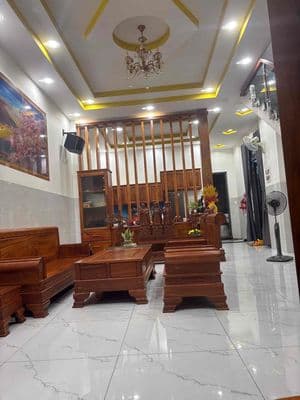 Định cư nhượng lại nhà đẹp và kiên cố