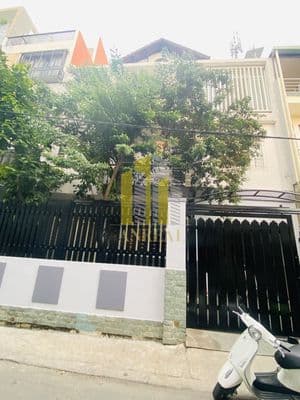 Cho thuê villa khu vực thảo điền 4 phòng ngủ giá 45 triệu