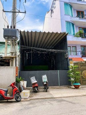 Cho thuê mặt tiền đường số tân quy, cách lotte 1km- dt: 6×20m