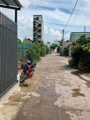 Nhà 1 trục hẻm thông xe hơi Hà Huy Giáp 5x11m