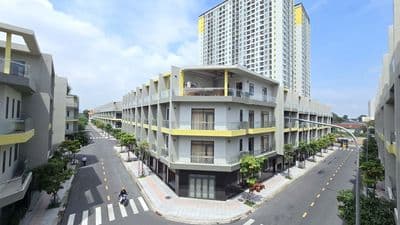 Bán nhà phố bcons uni valley ngay làng đại học