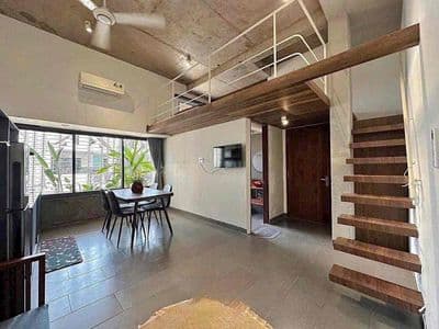 Căn Hộ Duplex Tone Gỗ Ngay Cầu Hoàng Hoa Thám