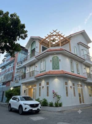 Chính chủ cho thuê biệt thự 2 MT ở cung đường Hoa Phú Nhuận, nhà mới
