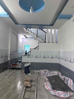 cho thuê nhà đường liên ấp 234 vla lầu suốt 3p ngủ sạch sẽ ở ngay