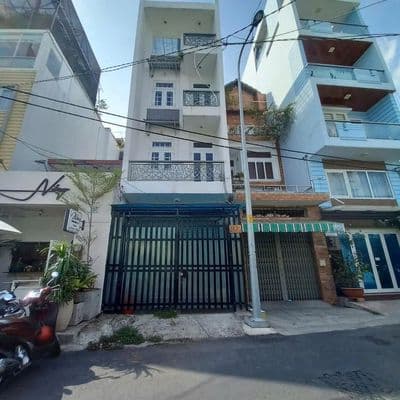 Cho thuê nhà mt tam đảo q10 4x17m trệt 3 lầu, 6pn 6wc, giá 30tr