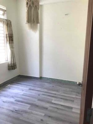 cho thuê tầng 2 của căn nhà , có lối đi riêng