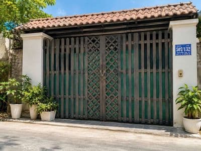 Nhà nguyễn thị tú DT 4 x 20 số nhà quận Bình Tân giá 2 tỷ 360