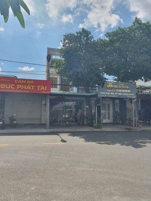 Chính chủ cần bán nhà mặt tiền đường lớn