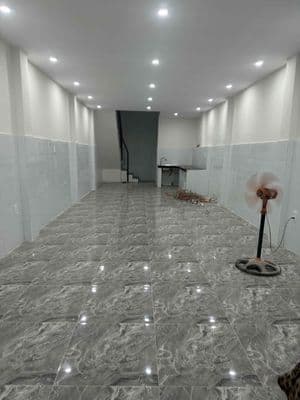 Cho thuê nhà mặt tiền kd bình tân 80 m2 - mới - giá 10 triệu!