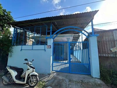 Nhà giá rẻ 210m2 - 3 phòng ngủ,gần ngã ba Ông Trác,Tân Hiệp