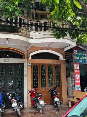 nhà mặt đường long hưng số 787