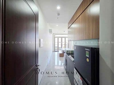 Khai trương nhà mới full nt - ban công - trung tâm quận 7
