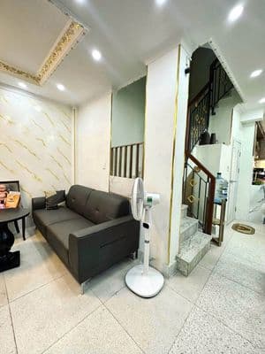 CHO THUÊ NHÀ : 524/16/ Nguyễn Đình Chiểu, Phường 4, Quận 3.