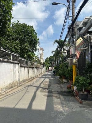 Nguyễn Văn Khối - hẻm Ô TÔ 7c - 2 TẦNG BTCT - 2PN - ĐN - SHR HOÀN CÔNG