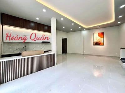 Rẻ ghê,ngay khu phan xích long,4pn,giảm còn 6ty99 bl