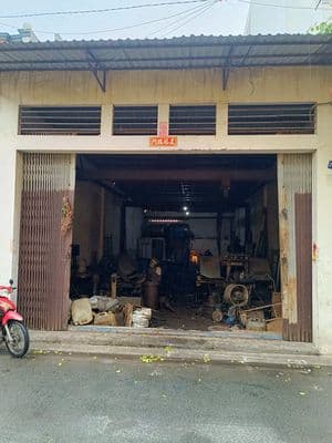 Bán nhà kho trên đường Lê Đình Cẩn