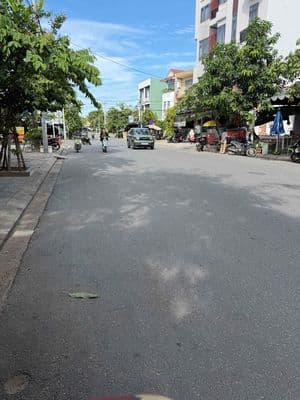 Bán nhanh nhà 2 tầng dt 85m ngang 8m sau nhà mt 15m tt Thanh Khê 3ty7