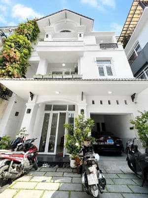 Biệt thự Trần Não DTSD ~384m2 | Gara Trệt 2 Lầu 4 phòng siêu rộng