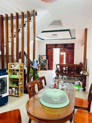 Cho thuê nhà 2 tầng đường đô đốc lân – full nội thất 3pn 2 điều hòa