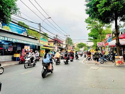 Căn góc 2 mặt tiền kinh doanh_đường sầm uất nhất linh đông_ngang 7.5m