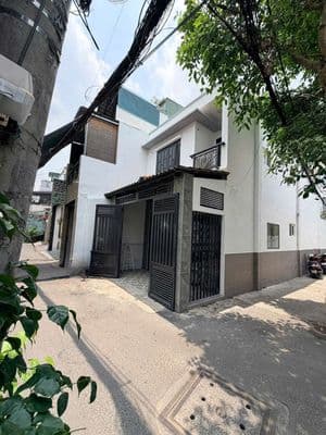 Nhà 4.5x16. mới đẹp. mặt tiền đường số p16 gv