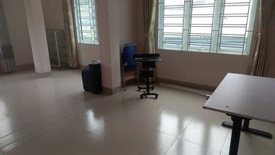 Cho thuê mặt bằng làm của hàng ở Ngã Tư Sở gần Royal City